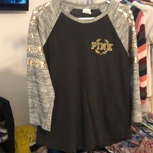 Quarter sleeve shirt